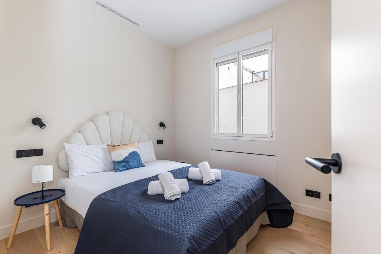 Apartamento Waou Puerta Del Sol VI - Alquiler Corta Duracion Madrid Exterior foto