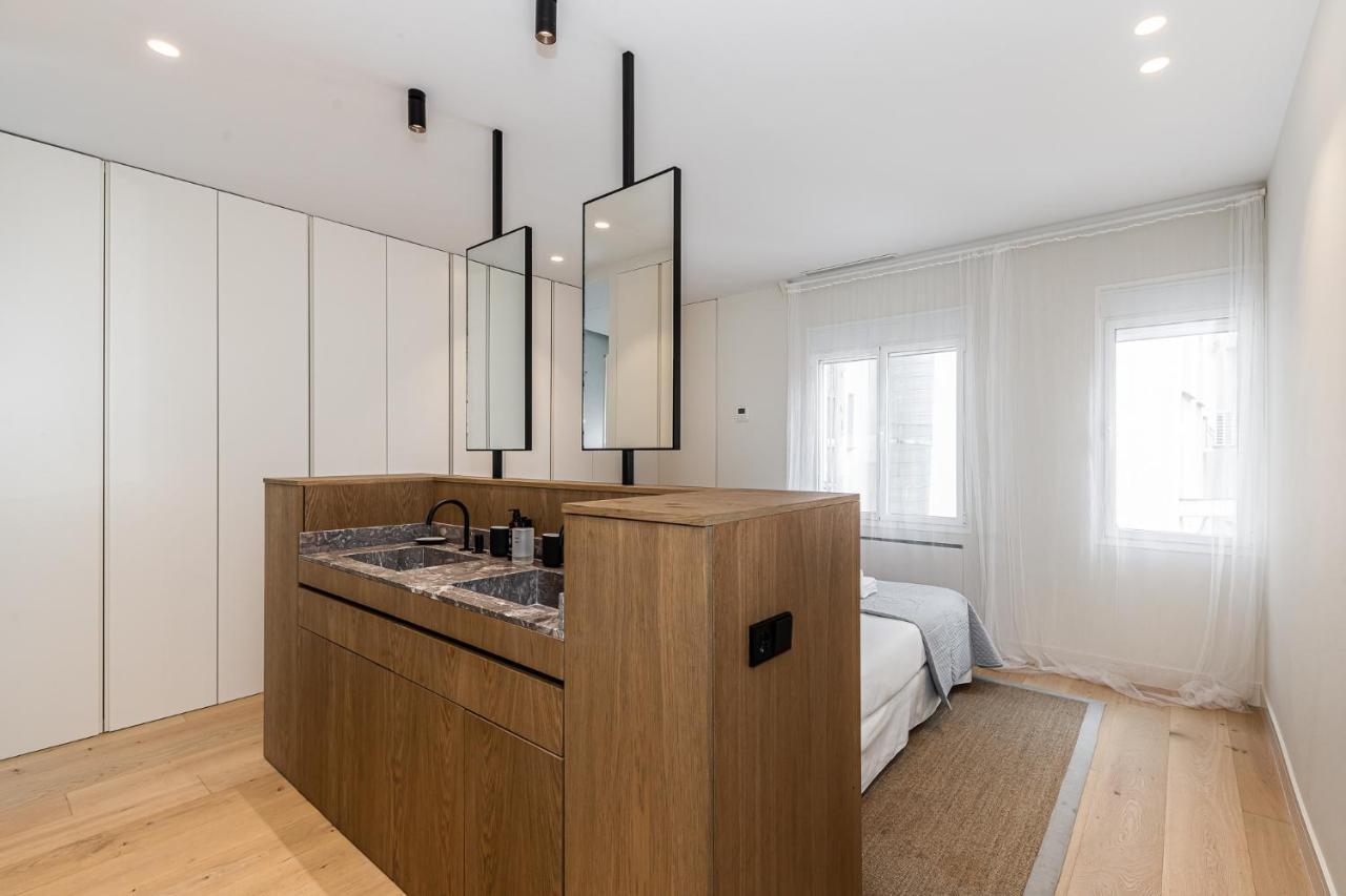 Apartamento Waou Puerta Del Sol VI - Alquiler Corta Duracion Madrid Exterior foto