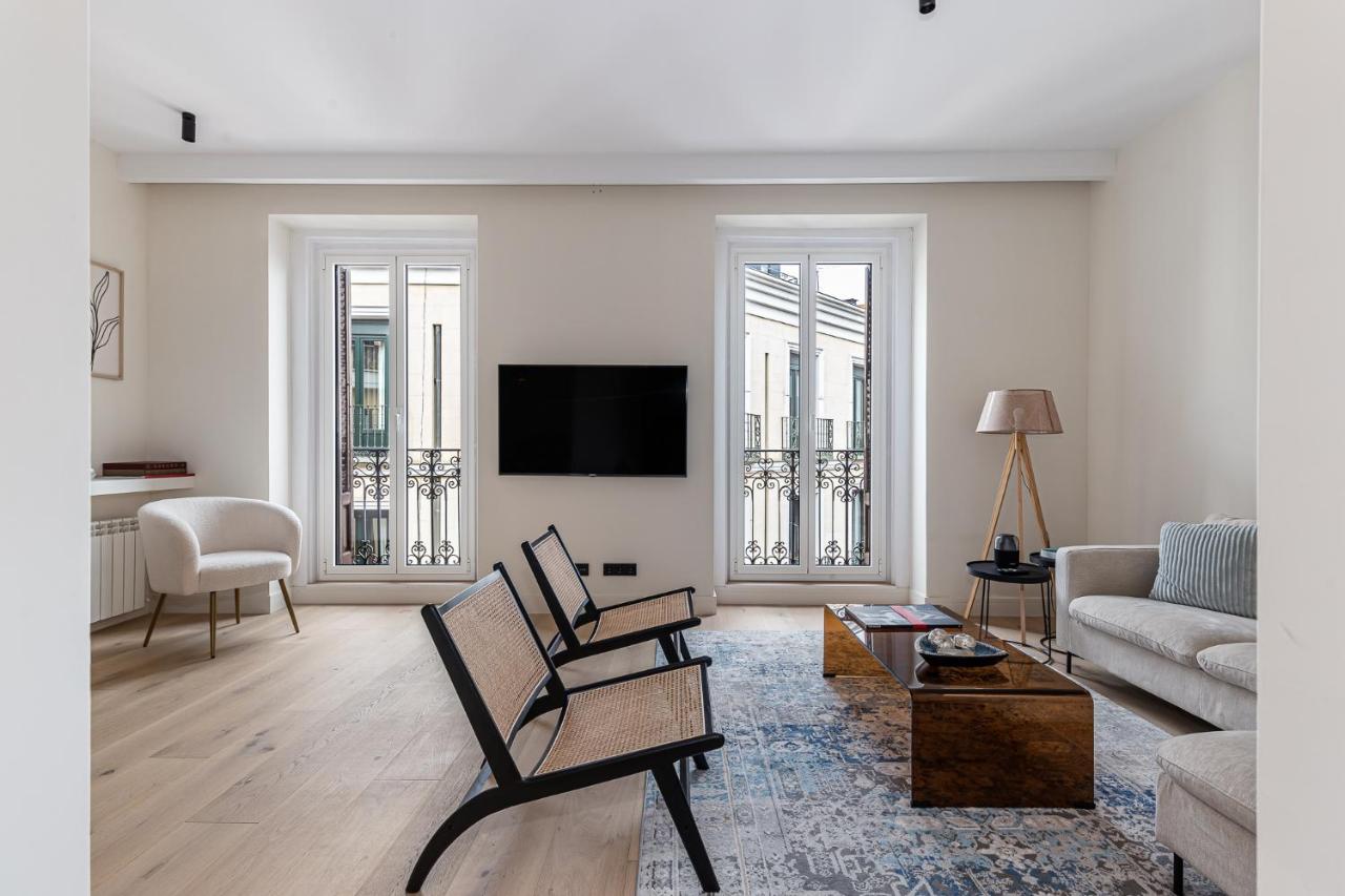 Apartamento Waou Puerta Del Sol VI - Alquiler Corta Duracion Madrid Exterior foto
